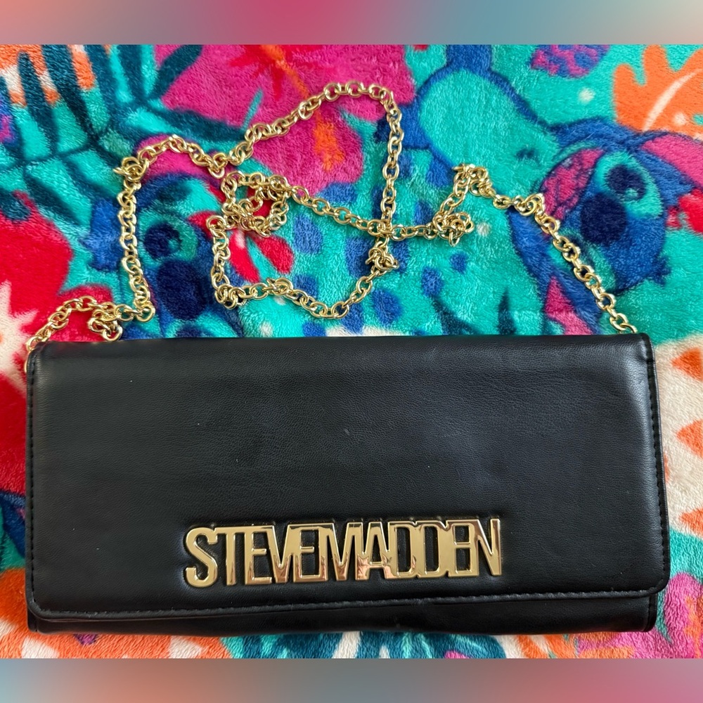 Steve Madden Black Gold Envelope Clutch Gold straps with Detachable straps